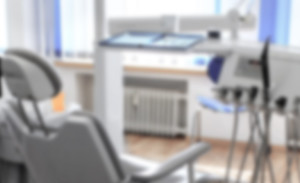 Behandlungszimmer der Praxis Lumodent Dr. Schmidt
